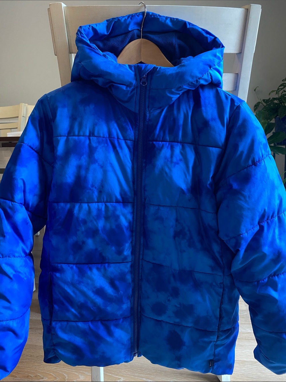 Boy’s Blue Tie-Dye Puffer Jacket with Hood Sz XL